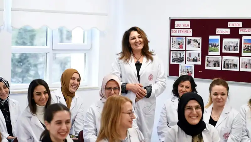 Ücretli Öğretmenlik Başvuruları İçin Heyecanlı Bekleyiş Başladı