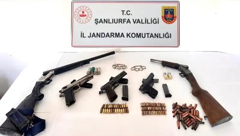 Şanlıurfa'da Ruhsatsız Silah Operasyonu: Tutuklamalar Yolda!