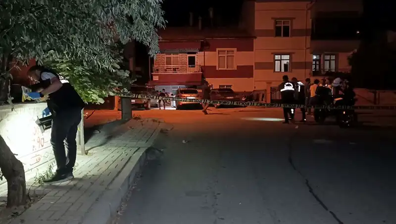 Karaman'da Korkunç Gece: Kız Arkadaşına Saldırarak Dehşet Saçtı