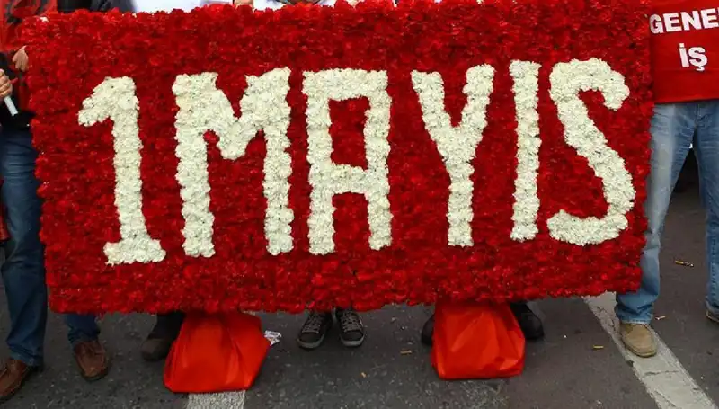 1 Mayıs Emek ve Dayanışma Günü: Okullar Tatil mi, Çalışmalar Nasıl Etkilenecek?
