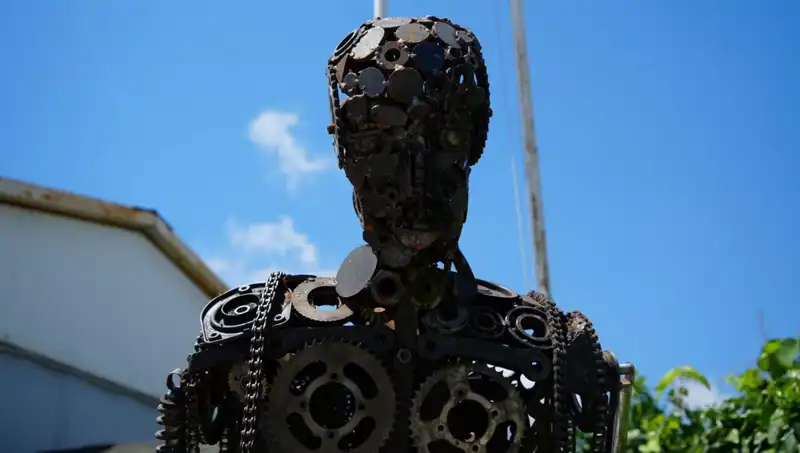 Hurda Metalin Sanat Eserine Dönüşümü: 3 Ayda Tamamlanan Proje