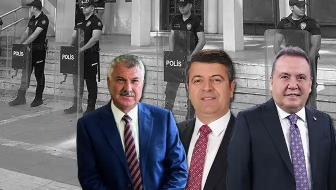 CHP'li Belediyelere Operasyon: Zeydan Karalar, Muhittin Böcek ve Abdurrahman Tutdere Gözaltında!