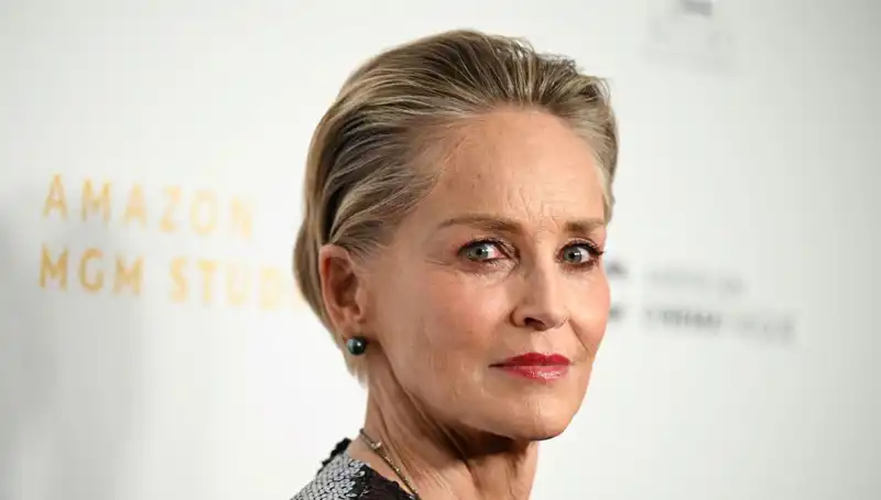 Sharon Stone’un Anne Acısı: Sosyal Medyada Duyurduğu Ayrılık
