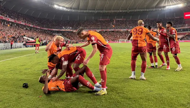 Galatasaray Şampiyonluk İçin Sahada, 1 Puanla Yeterli Mi?
