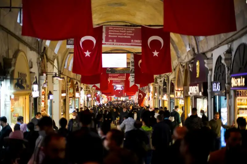 Kapalıçarşı'da 100 Milyon Liralık Vurgun: Gizli Toplantılar ve Korumalar