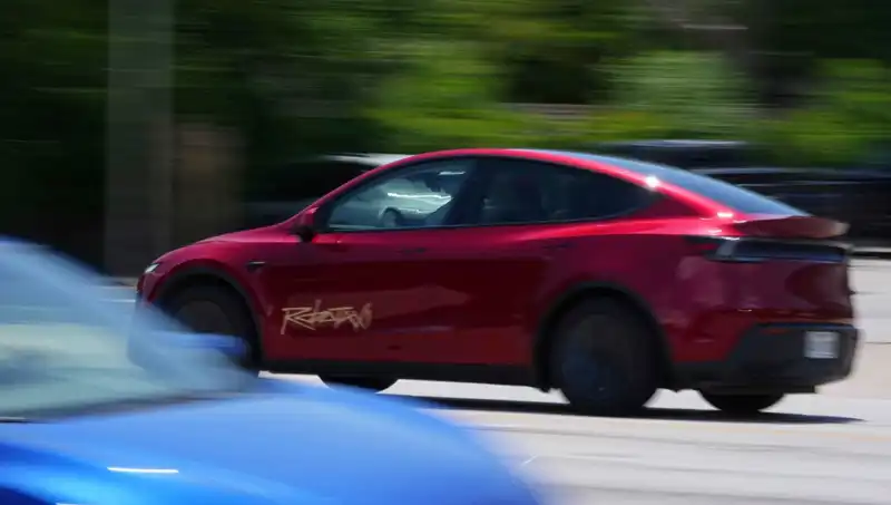 Musk’ın Robotaxi Projesi: Hızlı İlerleme, Felaketle Sonuçlandı