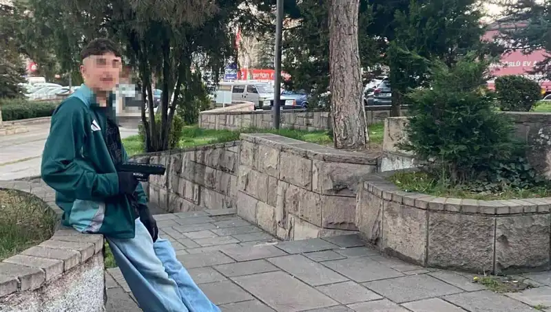 Yol Verme Kavgası: Kardeşler ve Babaları Ölümle Sonlanan Olayda Tutuklandı