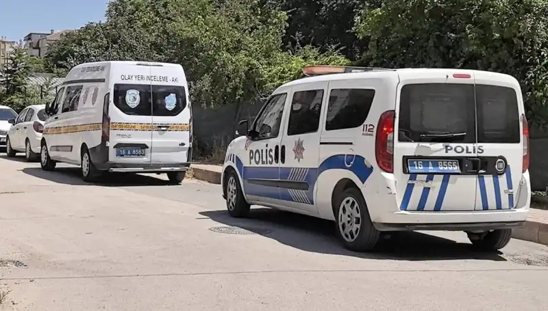 : Bir Aylık Bebeğin Şüpheli Ölümü: Kusmuğunda Boğulduğu İddiası
