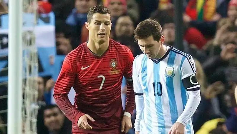 Cristiano Ronaldo'nun Messi'ye Fark Attığı Anlar ve İstatistikler