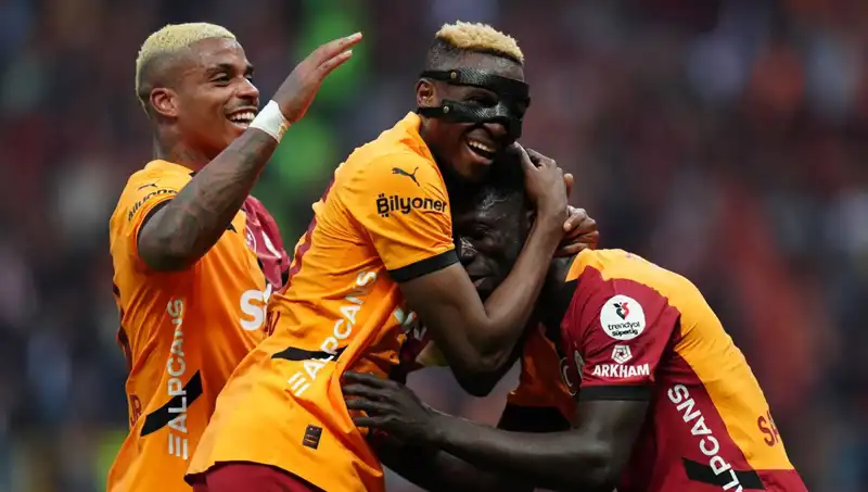 Lemina'dan Osimhen Yorumları: Kararına Saygı Duymalıyız