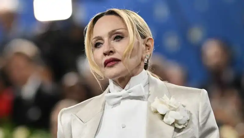 Madonna'nın Diyeti: Kanserle Savaşıyor Mu? Tartışmalar Büyüyor!