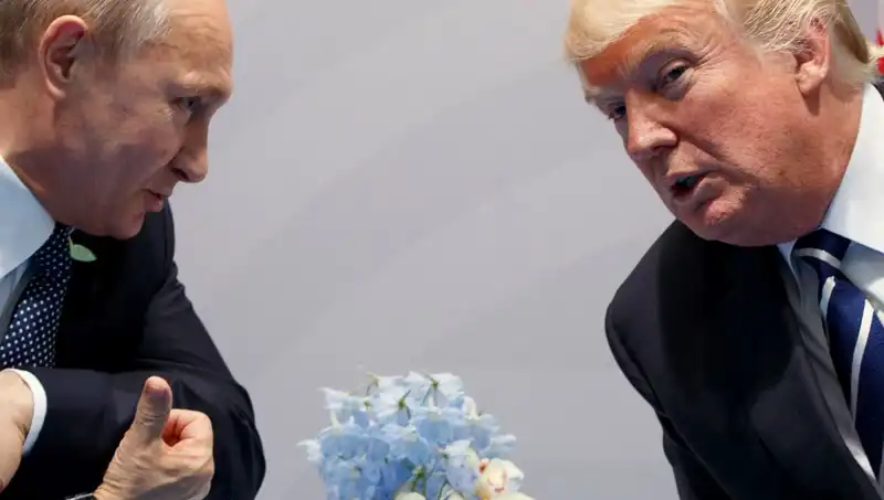 Trump’tan Çarpıcı Açıklama: Putin’le İlişkilerim Bitmedi, Hayal Kırıklığı Yaşadım