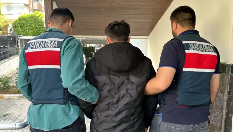 4 İlde Dolandırıcılık Operasyonu: 35 Kişi Tutuklandı, Şok Görüntüler Ortaya Çıktı