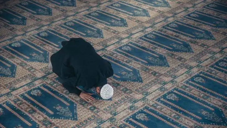 Cuma Namazı Saati 12 Eylül: İstanbullular ve Ankaralılar İçin Bilgiler