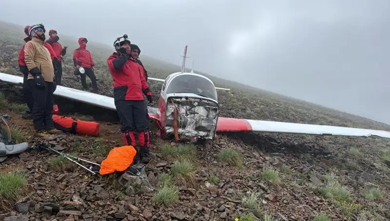 Türkiye'de Uçak Kazası: Pilot Hayatını Kaybetti, Kadın Yolcu Kurtarıldı