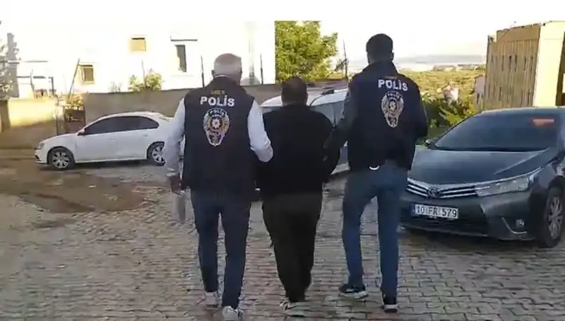 Balıkesir'de Büyük Dolandırıcılık Operasyonu: Dört Kişi Tutuklandı