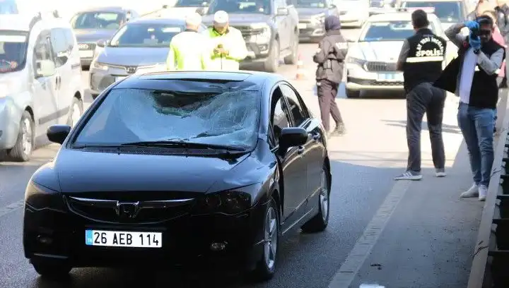 Polis Kimlik Sordu, Gencin Köprüden Atlama Anı Hayret Uyandırdı