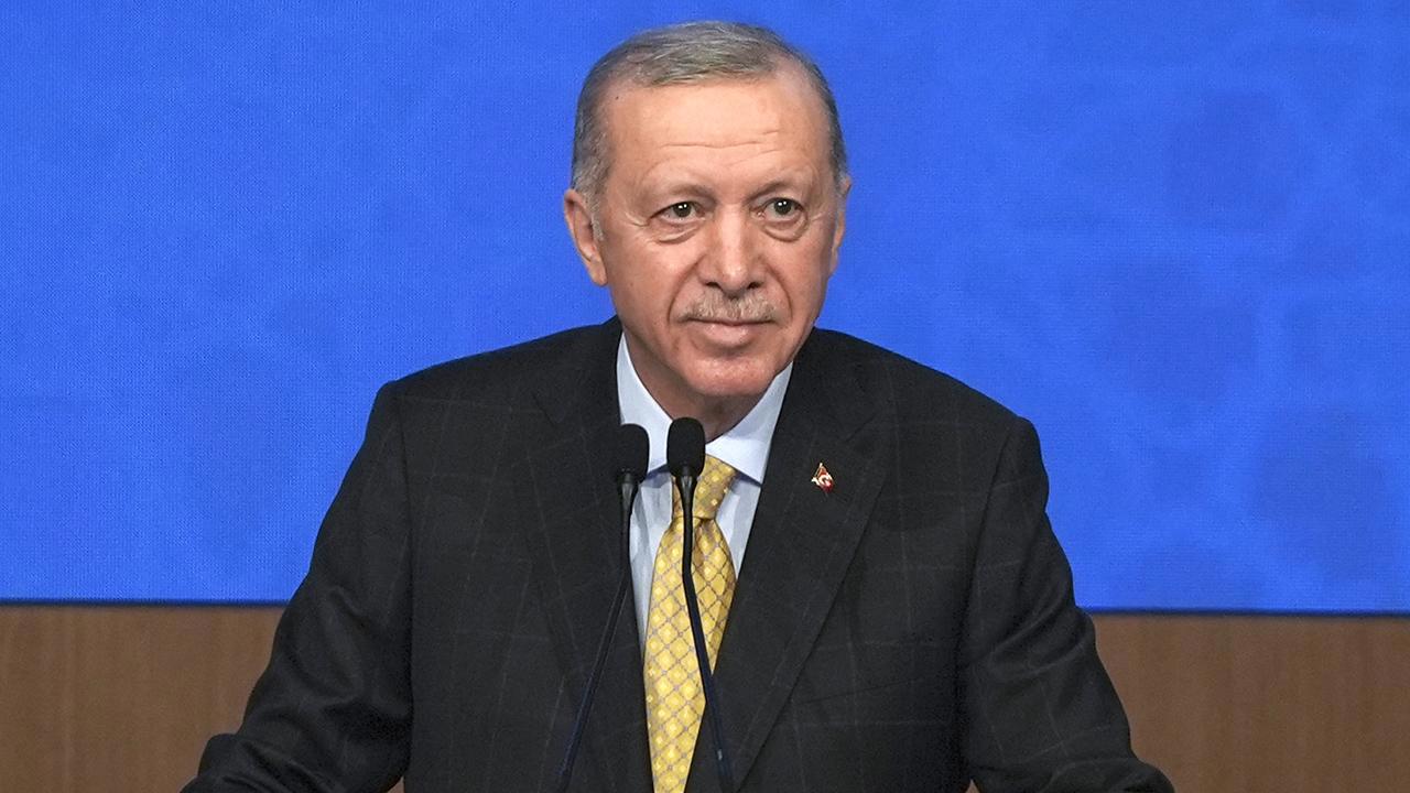 Cumhurbaşkanı Erdoğan, Deprem Bölgesindeki Tüm Konutların Yıl Sonu Teslim Edileceğini Açıkladı