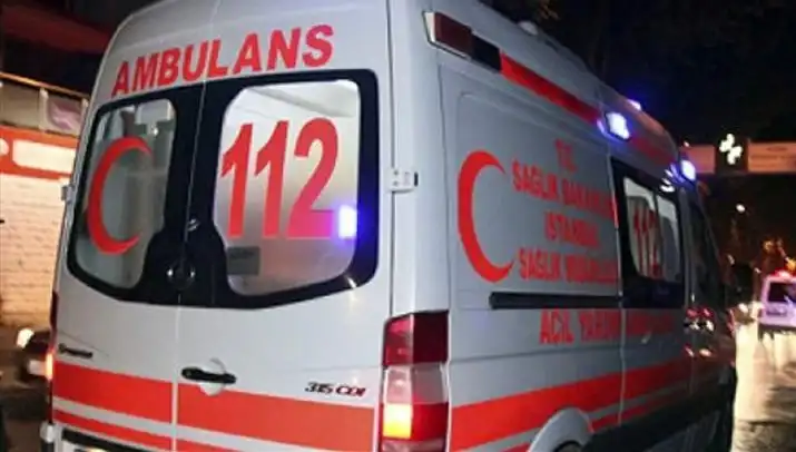 Afyonkarahisar'da Devrilen Otomobil: 1 Kişi Hayatını Kaybetti, 3 Yaralı