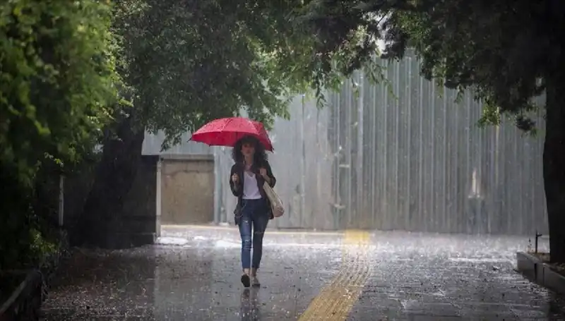 Meteoroloji Uyardı: 13 İlde Sağanak Yağış Tehlikesi Var!