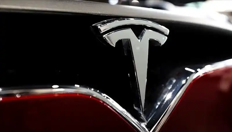 Tesla’da Ucuz Model Tartışmaları ve FSD Beklentileri Gündemde