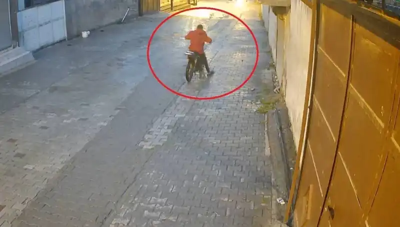 Motosiklet Arızalansa da Hırsız, Kaçış Planında Kararlıydı