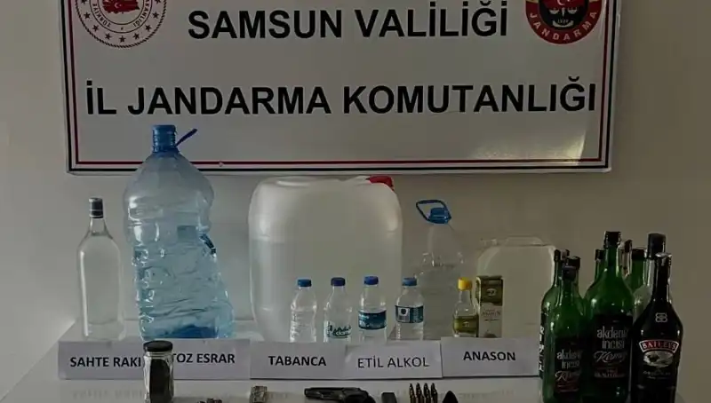 Samsun'da Uyuşturucuya Dönüştürülen Sahte İçki Operasyonu: Litrelerce İmha Edildi