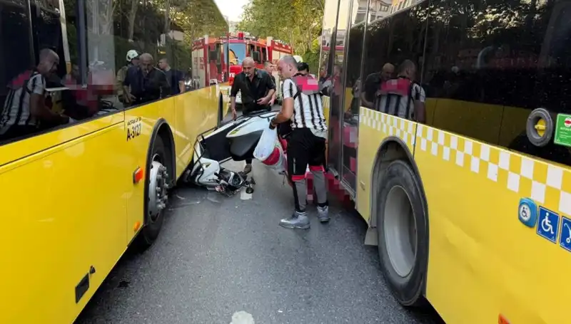 Motosiklet Kazası: İETT Otobüsleri Arasında Mucizevi Kurtuluş!