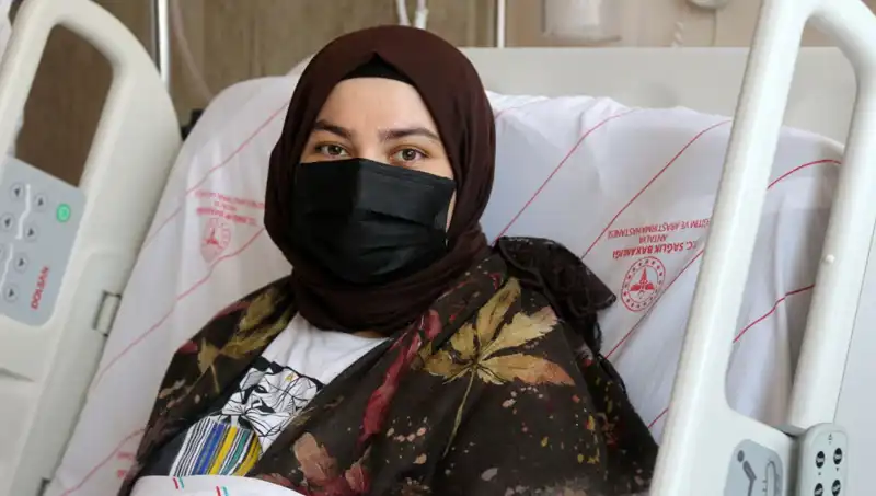 Bitki Çaylarının Zararları: Karaciğer Nakli Hayat Kurtardı
