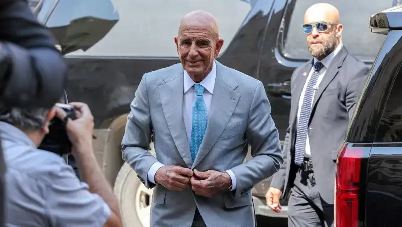 ABD Elçisi Barrack’tan Suriye İçin Önemli Sükunet Çağrısı