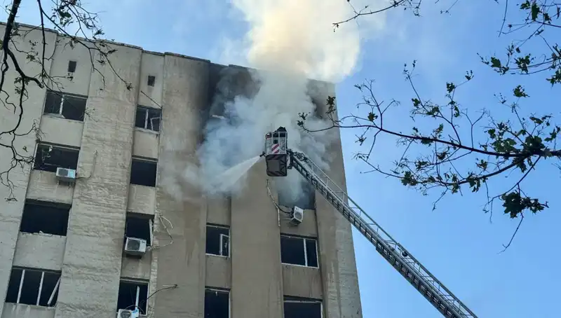 Rusya'nın Harkov'a Yönelik İHA Saldırısı: 27 Yaralı ve Gergin Bekleyiş