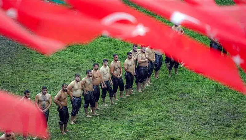 Kırkpınar Yağlı Güreşleri: Gelenek ve Mücadele 664. Kez Canlanıyor