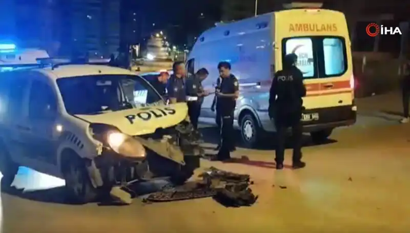 Ankara'da Polis Aracı ile Hafif Ticari Araç Kazası: Gelişmeler