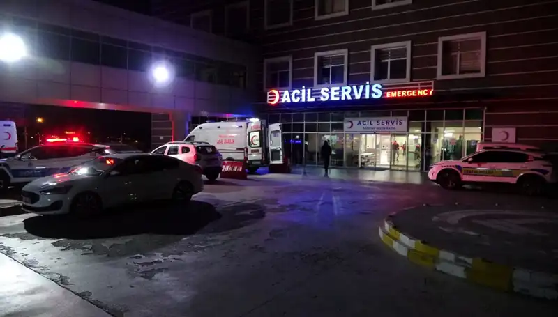 Motosikletli Polis Trafik Kazasında Üniversite Öğrencisini Yaraladı!