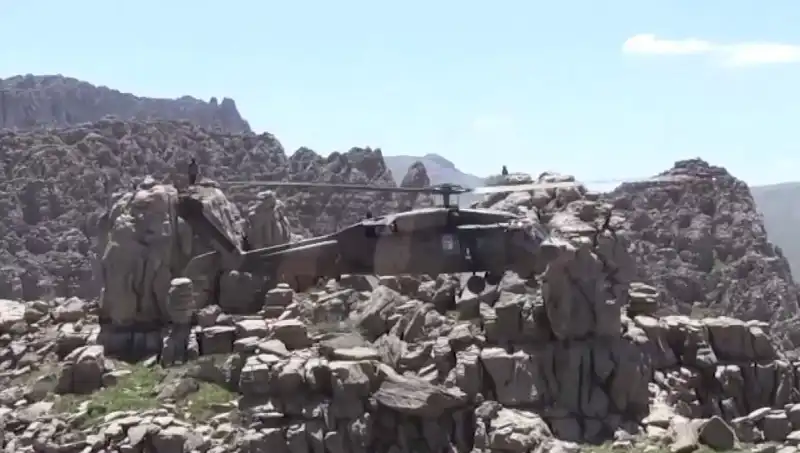 PKK'nın Silah Bırakma Süreci: Neler Bekleniyor, Süreç Nasıl İşleyecek?